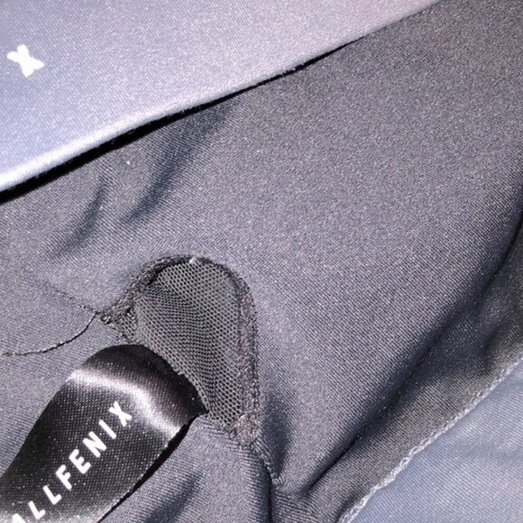 Allfenix athletic sports bra size large - Picture 5 of 6